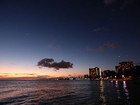 フォート・デ・ルッシービーチからの夜景